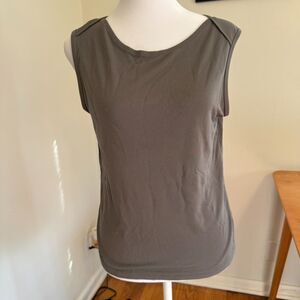 GAP Women's Khaki Gray Sleeveless Shell Blouse Size Medium